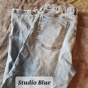 Studio Blue Capris